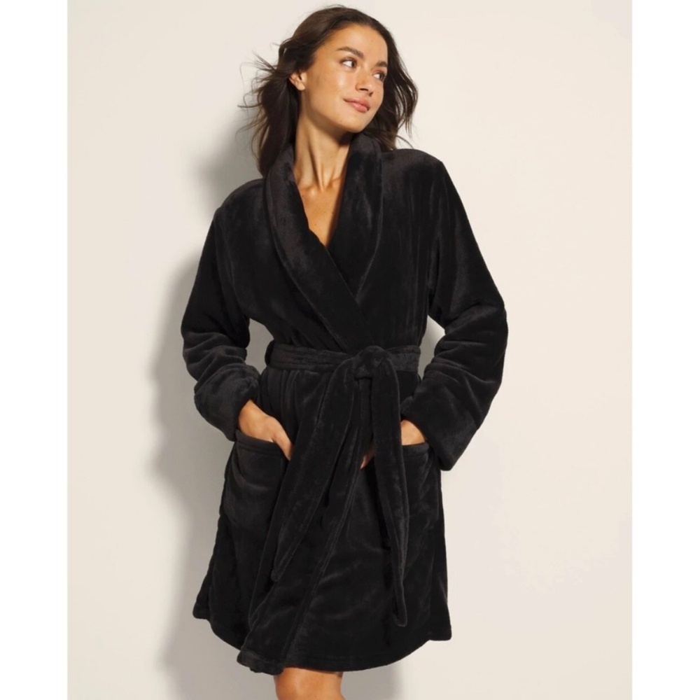 Soma Size S/M Plush Black knee length robe